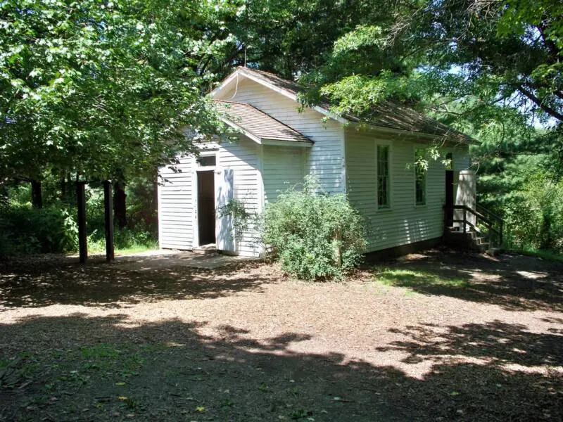 Graham Chapel School House