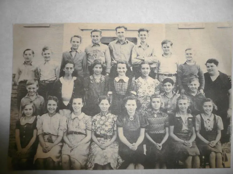 Kingston Mines School