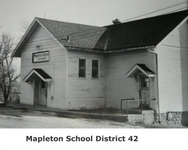 Mapleton School, District #42