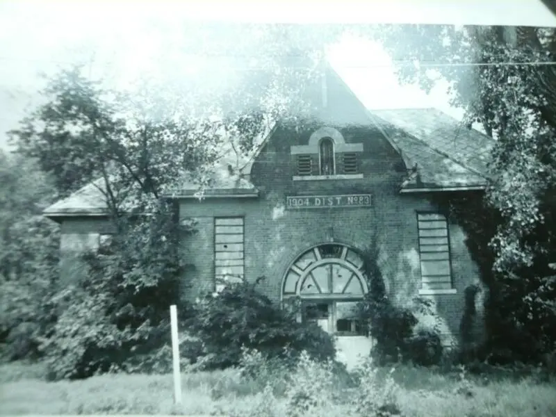 Mossville School, District #83