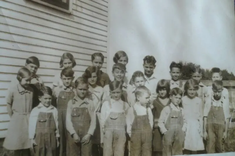 Trivoli School, album of teacher Leatha Folkenroth Whitlock