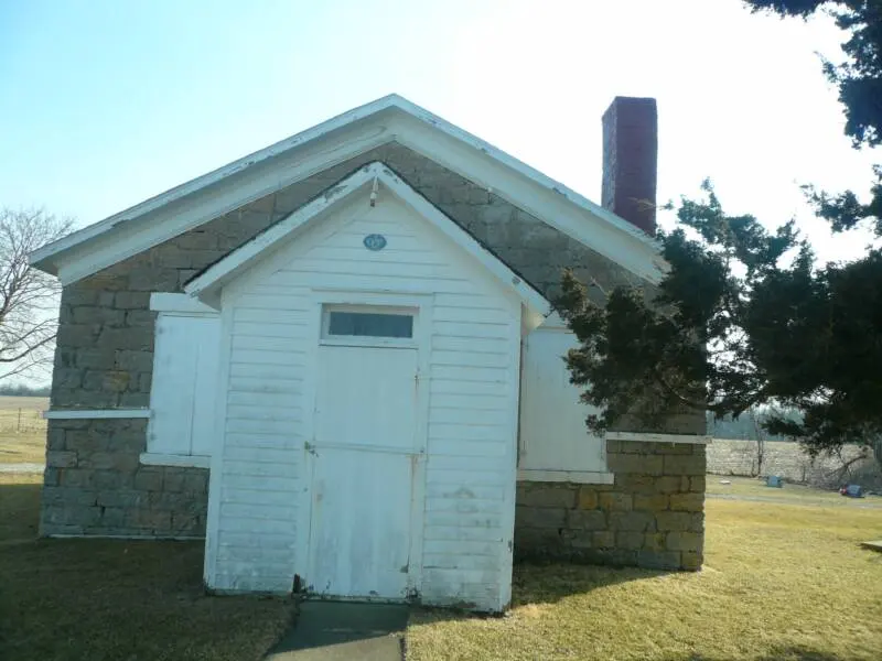 Pleasant Grove School built in 1835